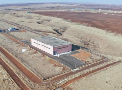 Хранилище радиоактивных отходов рядом с овощными полями с высоты показал волгоградский блогер