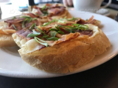 Настоящими котлетами по-киевски и концертом порадуют волгоградцев перед матчем 2 мая