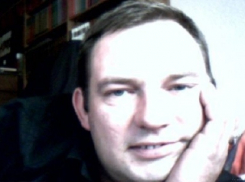 В Камышине арестовывают отца 3-летней девочки, бросившего гранаты в патрульных и дочь