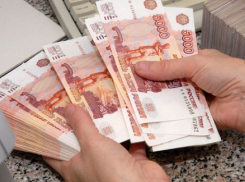 Директор стройфирмы в Волгограде не выплатил работникам более 3 млн