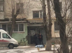 Стала известна причина смерти старушки в центре Волжского
