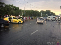 На пьяного водителя УАЗа возбуждено уголовное дело за смертельное ДТП с такси в Волгограде