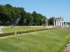 Пристани для яхт, фонтаны, амфитеатр: на реконструкцию набережной Волгограда потратят ещё миллиард рублей