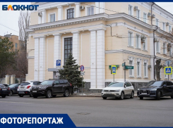 «Зарплата маленькая, нагрузка большая»: показываем элитные иномарки депутатов и чиновников мэрии Волгограда