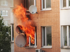 Волгоградка чудом выжила в страшном пожаре в пятиэтажке