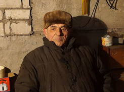 79-летний волгоградец 6 лет живет в подвале гаража 