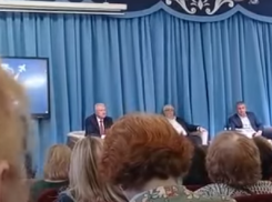 Волгоградцы требуют оповещения о проведении встреч по переименованию в Сталинград 