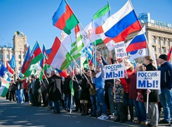 Ко Дню народного единства Волгоград украсят почти за 200 тысяч рублей 