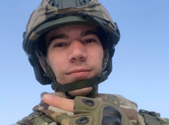Трех человек спас после взрыва дома ветеран СВО в Петров Вале
