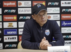 «Спасите „Ротор“ — уйдите из команды»: три матча понадобилось тренеру Парфенову, чтобы разочаровать волгоградцев