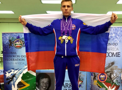 Волгоградец взял на первенстве мира по тхэквондо два золота и серебро