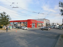 В Волгограде при столкновении двух авто погиб 48-летний пешеход