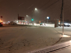 Синоптики рассказали, когда закончится обрушившийся на Волгоград снегопад