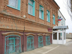 Зарубившую мужа топором волгоградку суд отправил лечиться