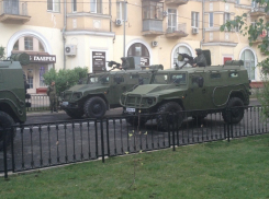 В Волгограде прошла первая репетиция парада Победы