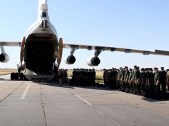 100 новобранцев из Волгоградской области отправились на службу в Крым