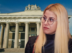 Руководителя управления культуры Волжского Елену Славину уличили в организации подпольного цеха по изготовлению масок в ДК