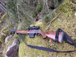 Охотник из Волгограда «подарит» государству винтовку с оптическим прицелом и патроны