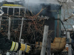 Нашли труп после после пожара в жилом доме в Волгоградской области