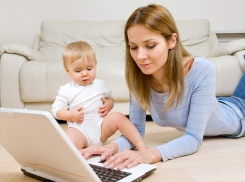 В Волгограде молодых мам из декрета отправят на работу 