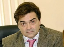 В Волгограде директор театра «Царицынская опера» присвоил 140 тысяч рублей