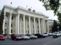 Депутаты областной думы судорожно скупают бытовую технику в Волгограде
