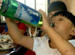 Под Волгоградом пьяный 4-летний мальчик попал в больницу