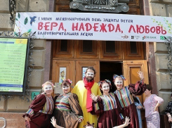 Андрей Бочаров решил подарить кукольному театру здание кинотеатра «Победа»