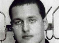 «Авторитет» Рогов и его приятель подкинули оперативников до полиции в рамках своего задержания в Волгограде