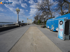 Мэрия Волгограда довела до уничтожения 70-летние фонари на набережной