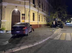 Гнал по центру Волгограда: зумер на Lixiang устроил ДТП с ребёнком