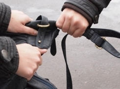 Напавший на воспитательницу детсада рецидивист задержан в Михайловке