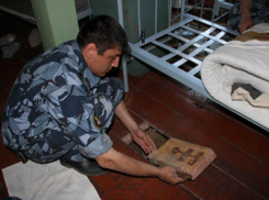 Сотрудник УФСИН идет под суд за поставку мобильных телефонов в колонию №9 Волгограда