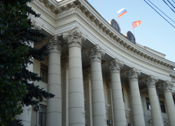 Волгоградских вице-губернаторов заставили больше рожать и уважать Путина