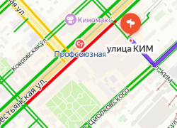 В Волгограде авария парализовала движение на улице Рабоче-Крестьянской в сторону центра