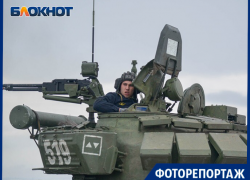 Танковый биатлон в объективе фотографа: под Волгоградом выбирают лучших танкистов