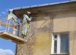 В Волгограде отремонтируют около 30 многоквартирных домов