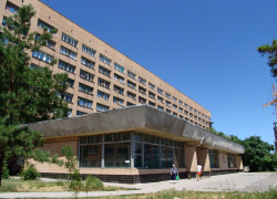 В больницу Фишера в Волжском будут принимать только пациентов с коронавирусом