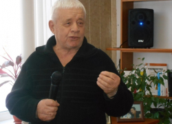 «Большой поэт и гражданин»: скончался корифей волгоградского литературного сообщества Лев Кривошеенко