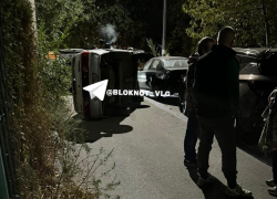 Lada с подростками опрокинулась на Семи ветрах в Волгограде