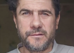 Голубоглазого брюнета четвертый месяц ищут в Волгограде