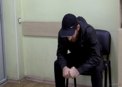 Опубликовано видео допроса: в Волгограде задержан мужчина, избивший 74-летнего собачника