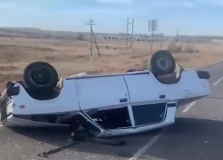 Жесткое столкновение Mazda и «семерки» под Волгоградом убило женщину