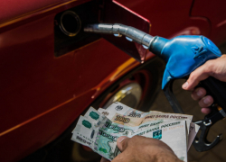 Как менялась стоимость бензина в Волгограде за последние два месяца