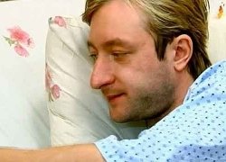 Евгений Плющенко получил еще одну серьезную травму позвоночника