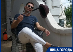 Написал письмо в Белый дом и придумывает новые виды спорта: что известно о владельце Сахарного замка под Волгоградом