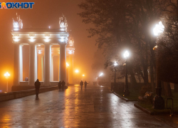 Уныло пасмурный понедельник с изморозью и гололедом накроет Волгоград