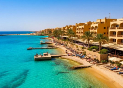 В Волгограде на 14 часов задержали вылет в Египет 