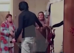 В Волгограде МВД начало проверку после избиения тиктокером мамы и бабушки 