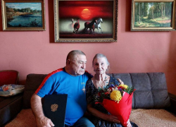 60 лет совместной жизни отметила казачья пара в Волгоградской области 